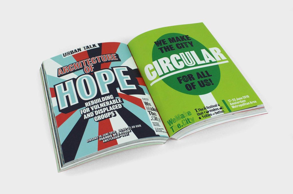 Het kleurrijk geïllustreerde boek Two years of wemakethe.city creativity & creactivism opengeslagen.