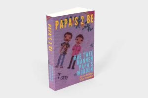 De omslag van het softcover boek Papa's 2 be. Hoe twee mannen papa's worden.